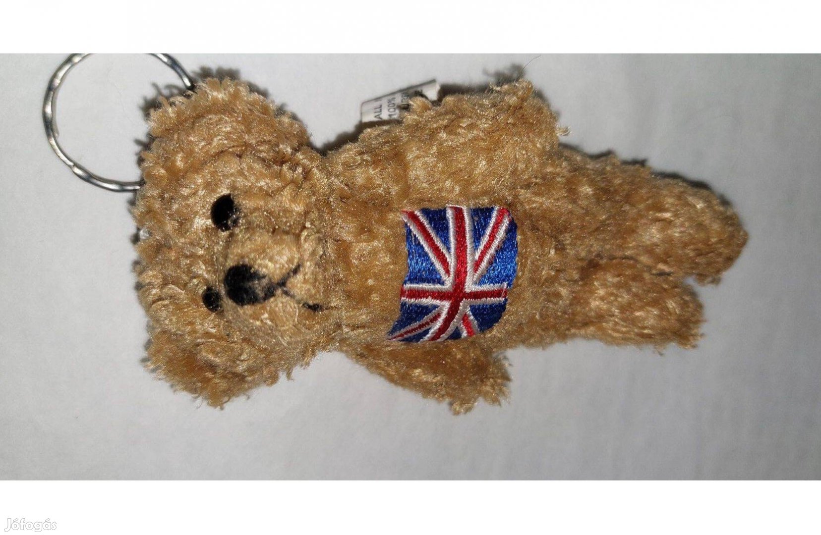 Hobbi plüss maci kulcstartóval, brit zászlóval eladó