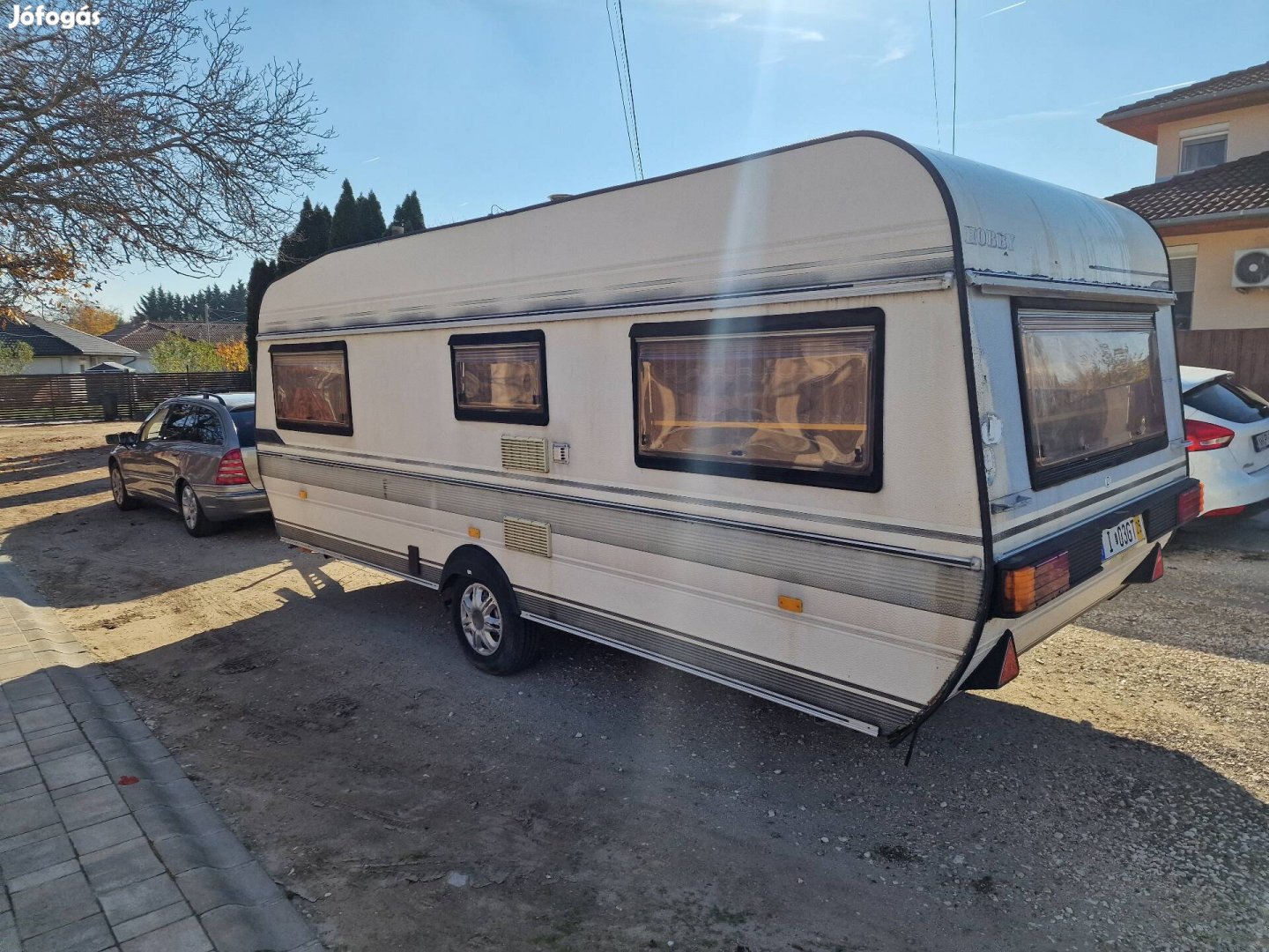 Hobby 545 összkomfortos lakokocsi (zuhany,wc,melegviz) telepitesre