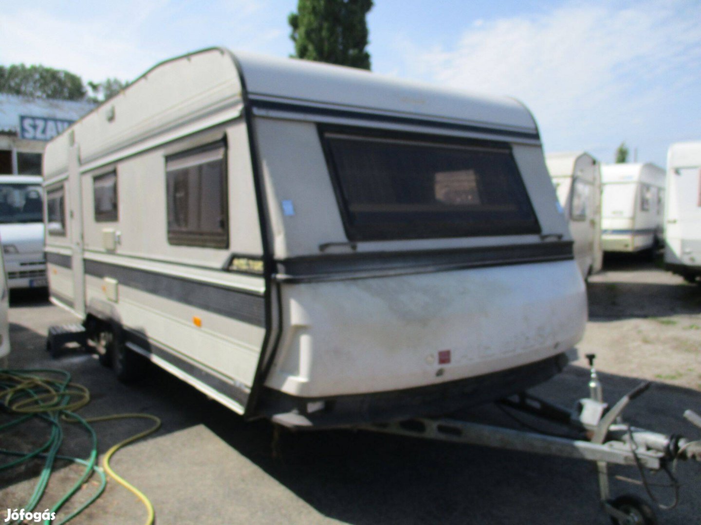 Hobby 620 lakókocsi eladó telepítésre, Szavatol Kft Vác