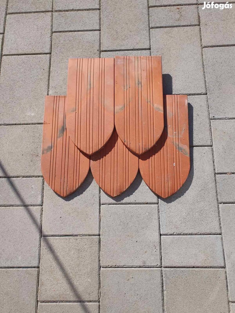 Hódfarkú, hód farkú cserép eladó