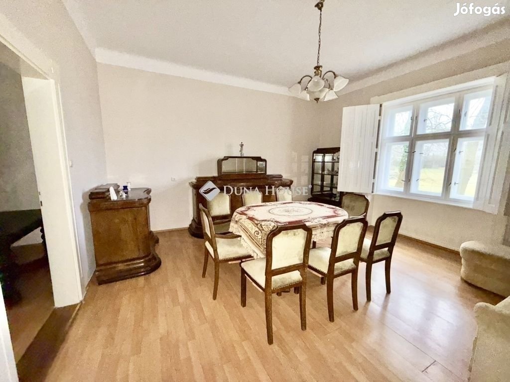 Hódmezővásárhelyi 179 nm-es ház eladó