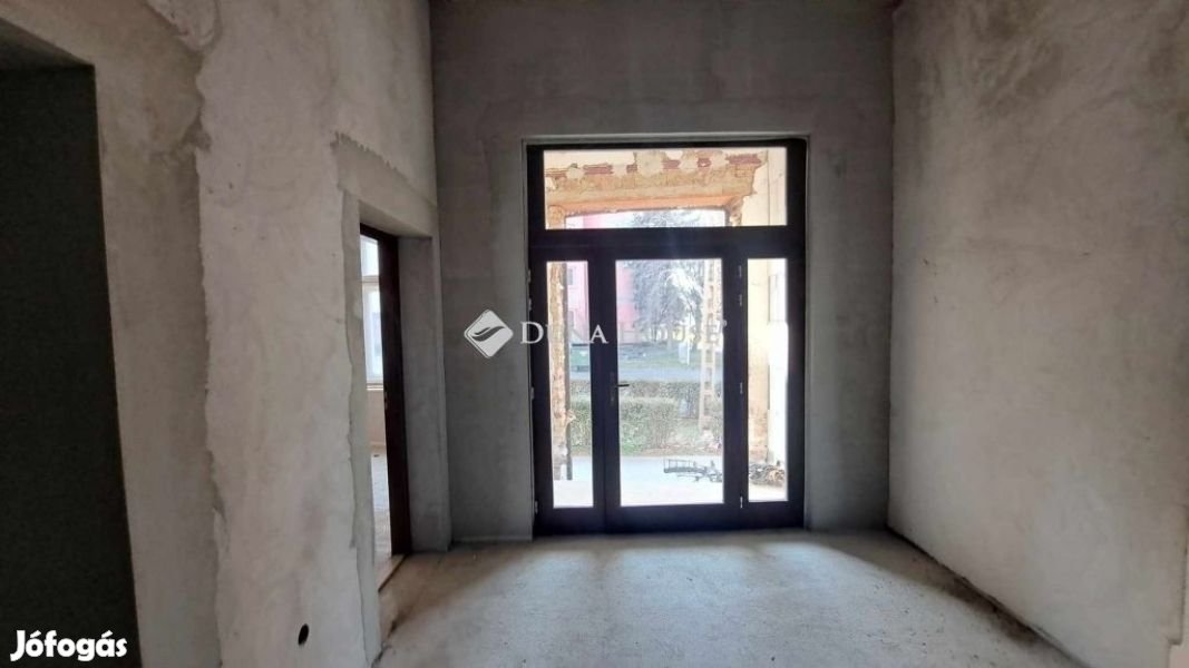 Hódmezővásárhelyi 279 nm-es ház eladó