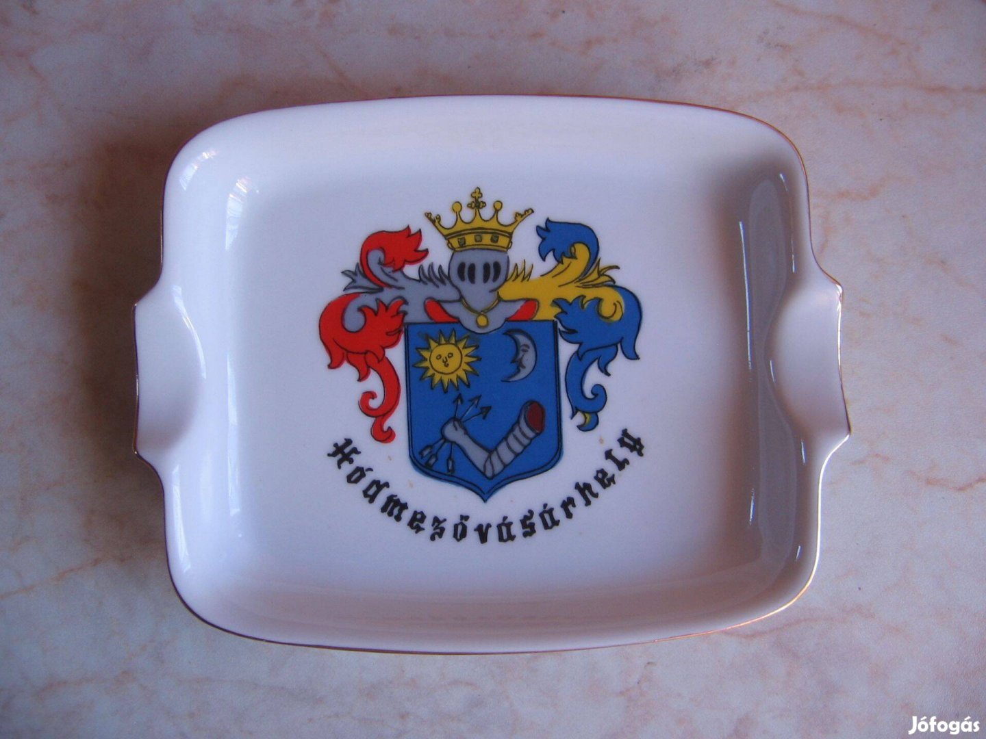 Hódmezővásárhelyi hamutartó, porcelán