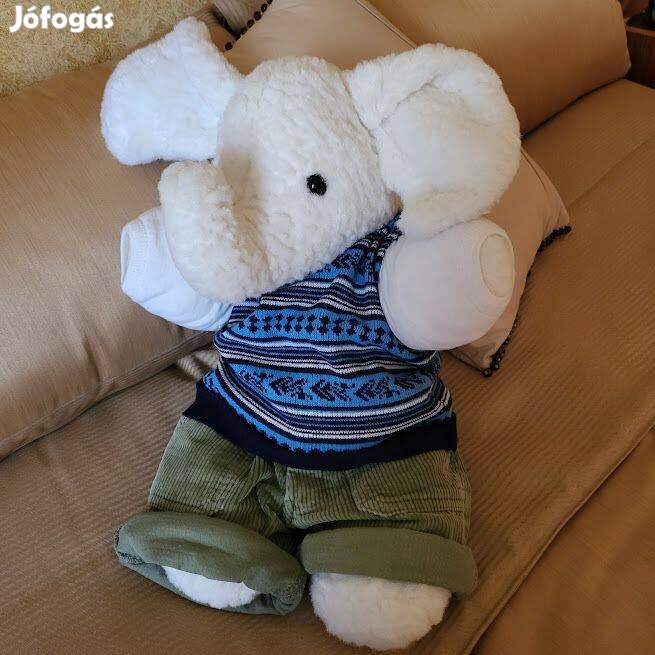 Hófehér elefánt baby