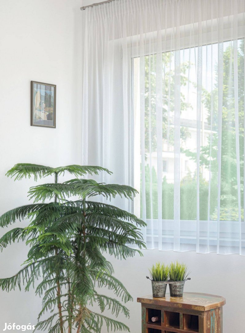 Hófehér új függöny készre varrva (3m x 175 cm)