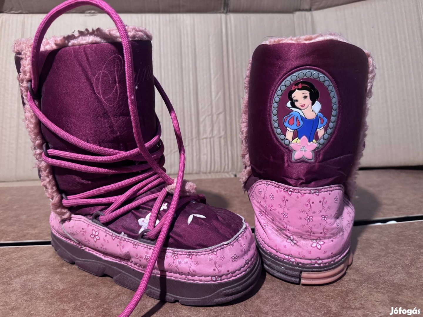 Hófehérke hótaposó 35 36 méret