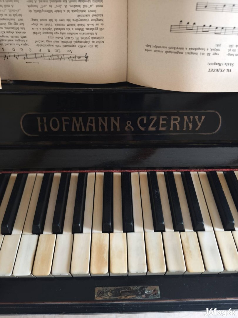 Hofmann és Czerny zongora 