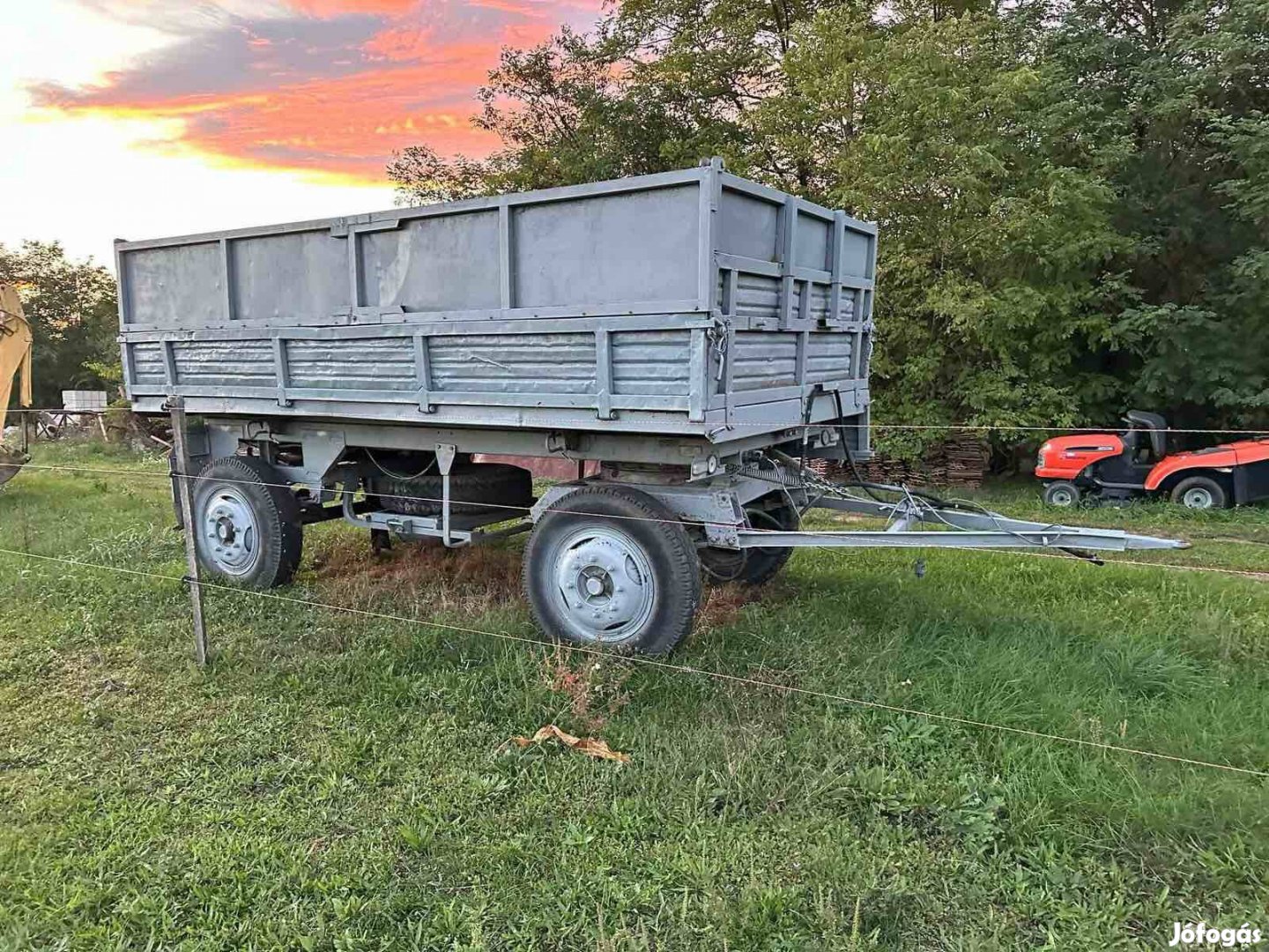 Hogép 5 T bilenös pot csere érdekel.