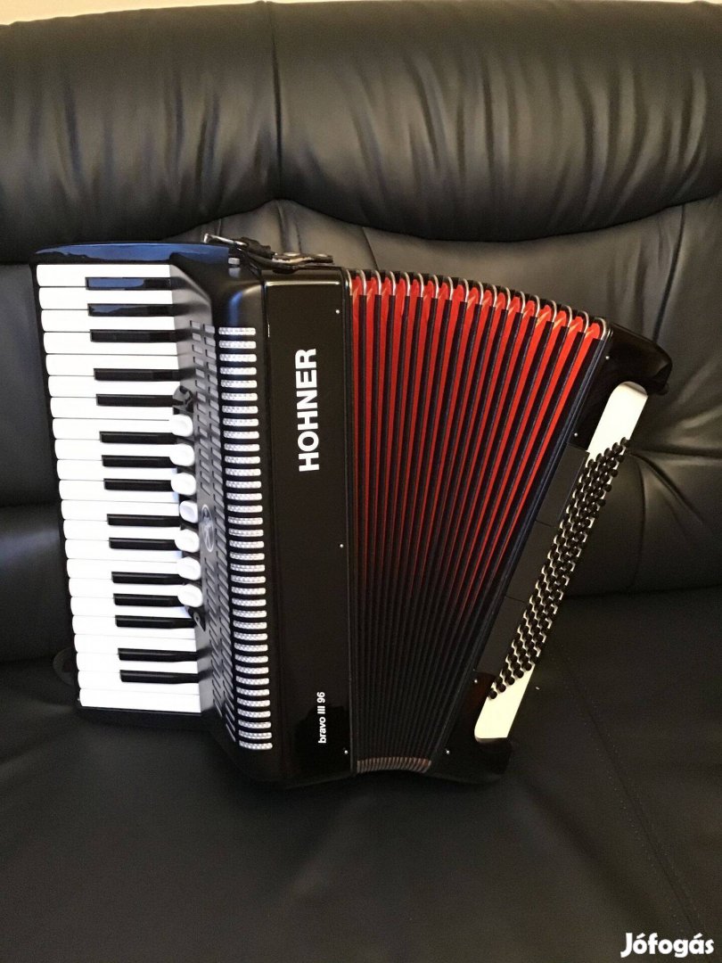 Hohner Bravo III 96 Black: tangóharmonika eladó