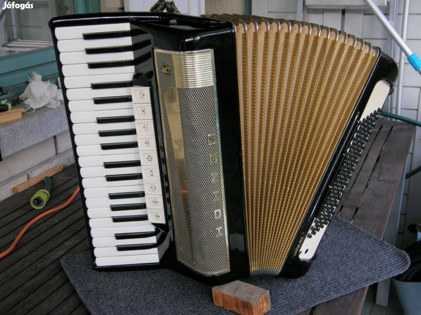 Hohner Lucia IVP 96 bassz. profi harmonika tangóharmonika