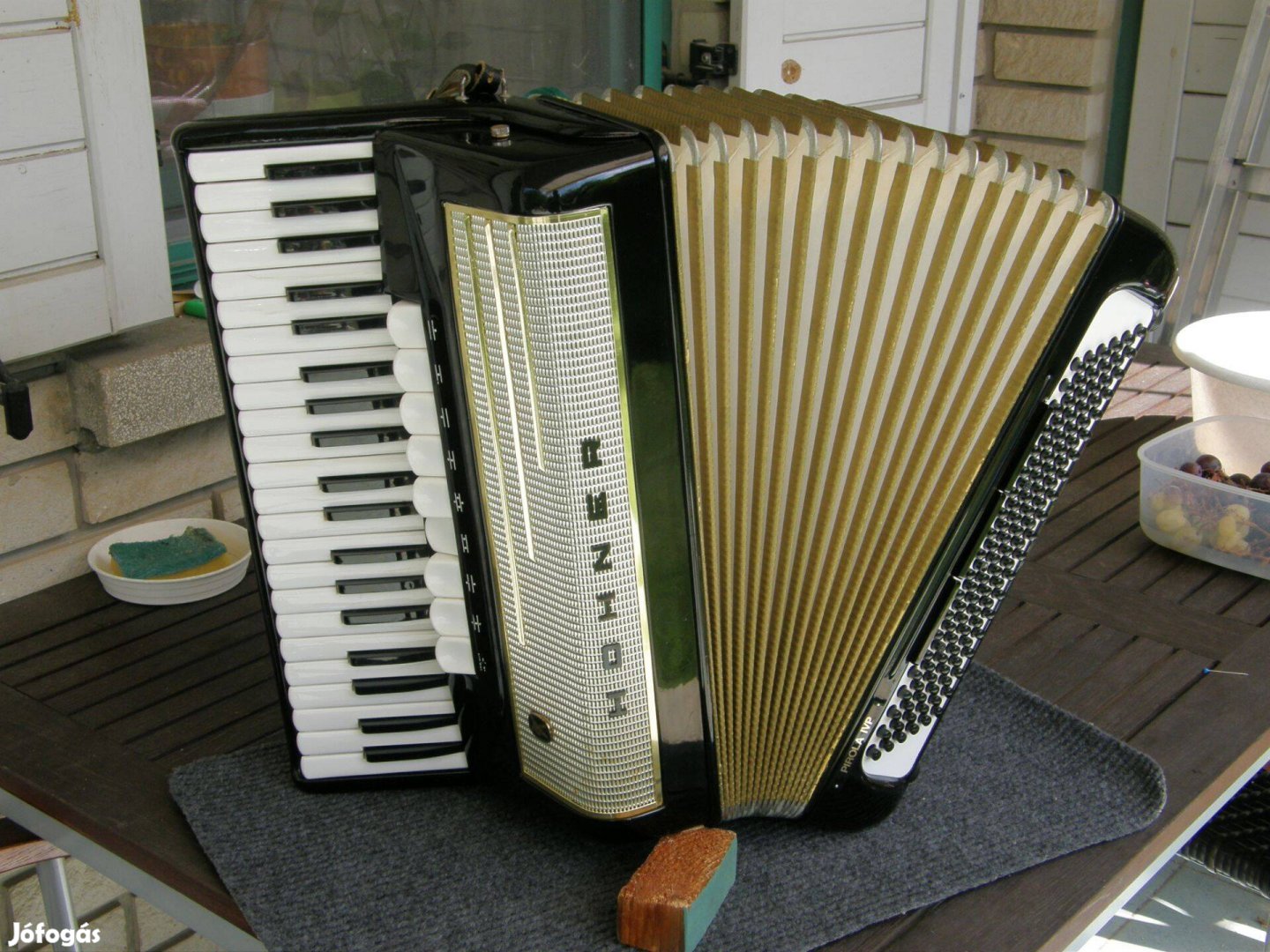 Hohner Pirola IVP 120 b. profi harmonika tangóharmonika accordion