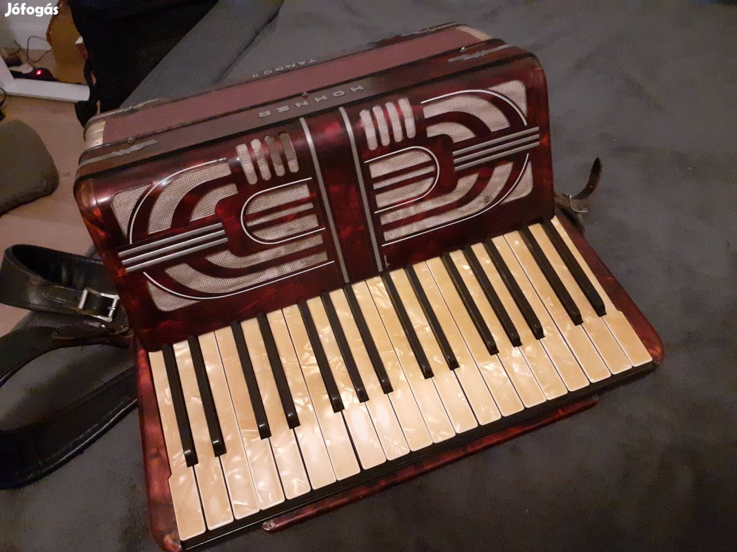 Hohner Tango II