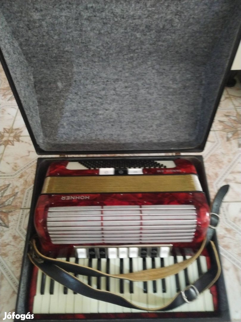 Hohner Tango II M 96 basszusos tangoharmonika harmonika 