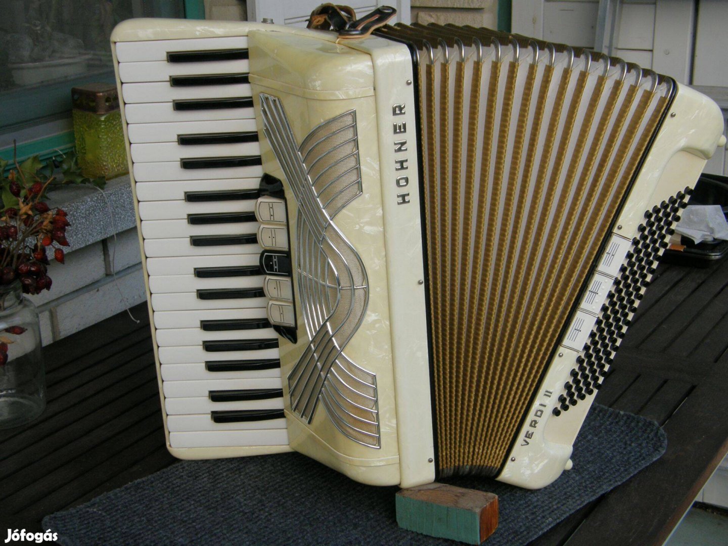 Hohner Verdi II profi 96 bassz. harmonika tangóharmonika