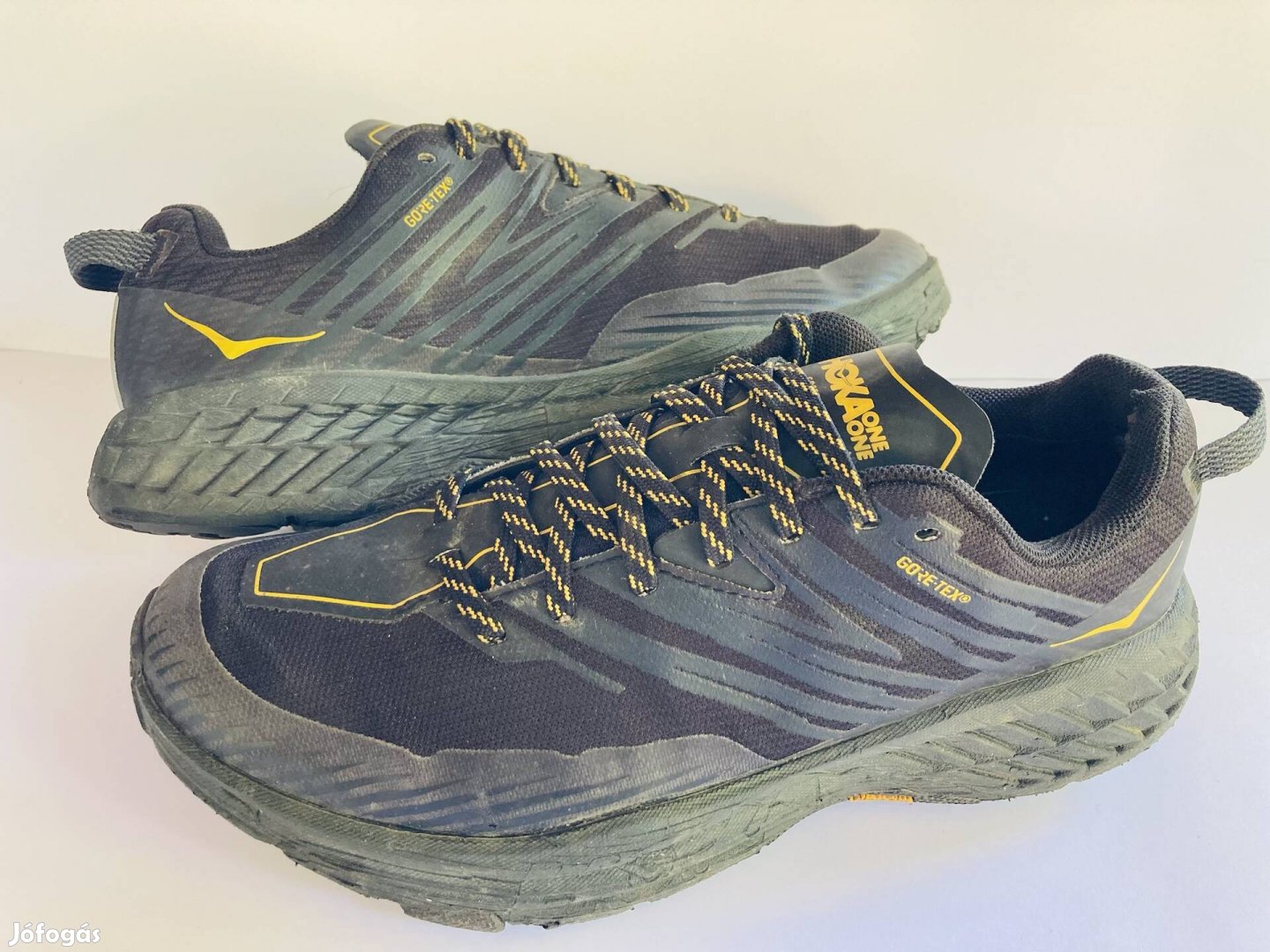 Hoka Gore tex EU 44 férfi vibram futócipő