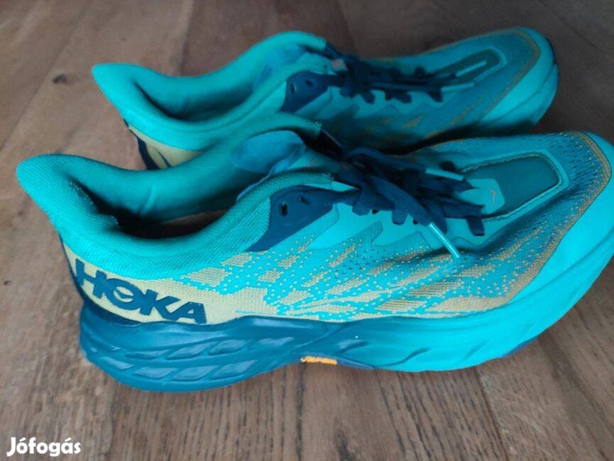 Hoka Speedgoat 5 cipő - 40