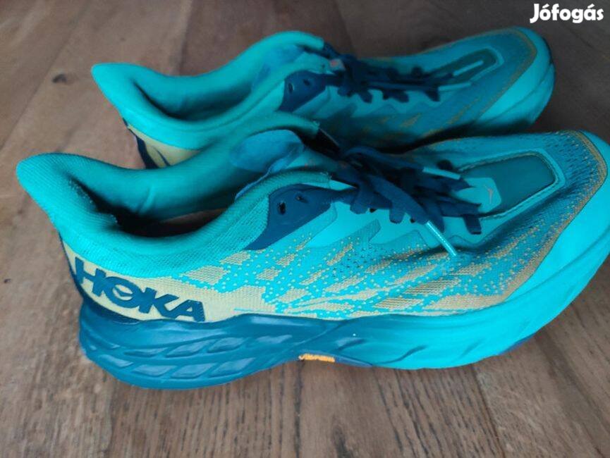 Hoka Speedgoat 5 cipő - 40