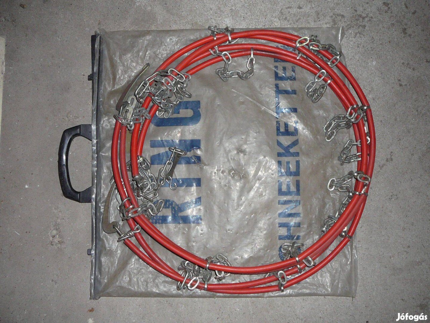 Hólánc, 13'-os, személygépkocsira. Szép állapotú!