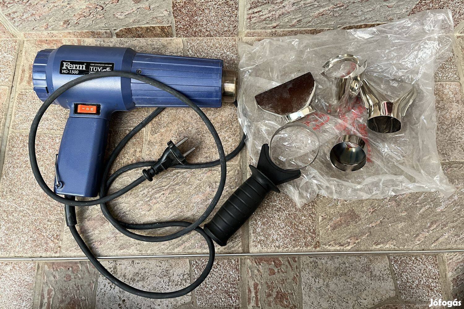 Hőlégfúvó 220V vezetékes 1500W terelő fúvókák és dobozával újszerű