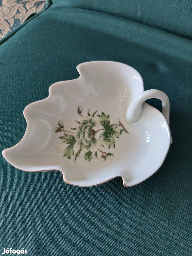 Hollohaza Hollohazi kismeretu 13cm porcelan talka