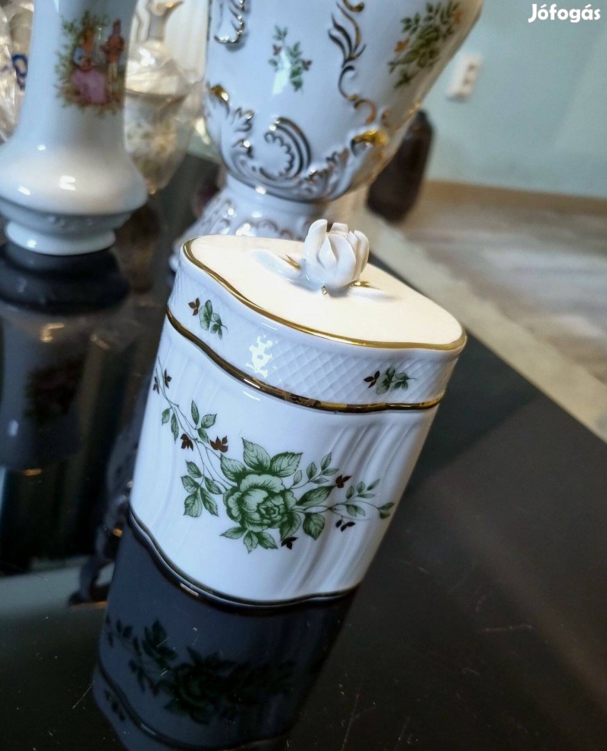 Hollóházi Erika mintás porcelán bonbonier