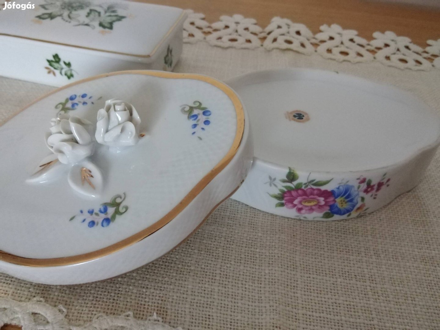 Hollóházi Hajnalka mintás bonbonniere porcelán ékszerdoboz