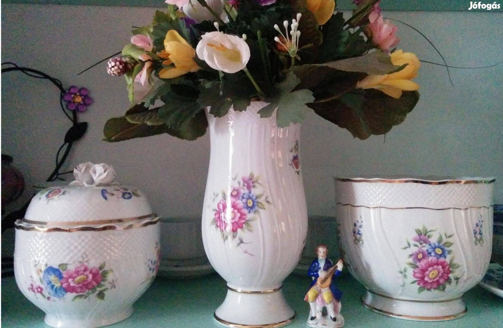 Hollóházi Hajnalka mintás dísztárgy együttes,