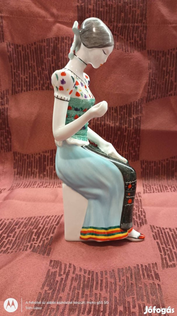 Hollóházi Porcelán Figura - Varró Matyónő 8065