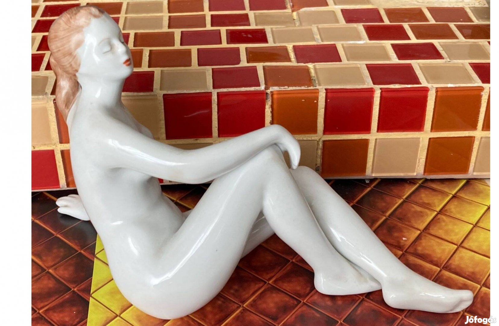 Hollóházi Porcelán női akt szobor