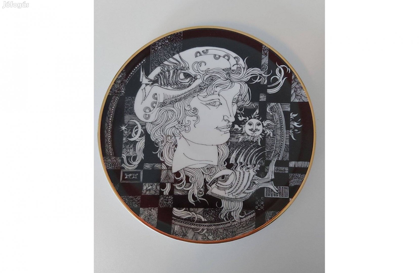 Hollóházi falitányér 19 cm, Adria minta Szász Endre tervezés