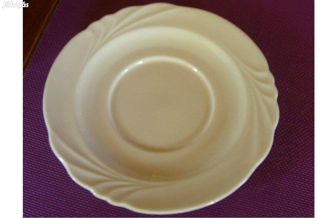 Hollóházi fehér porcelán kis tányér 20 cm - Új - 2 db