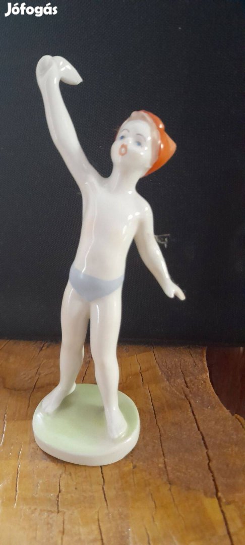 Hollóházi integető kisfiú porcelán figura eredeti, jelzett, hibátlan