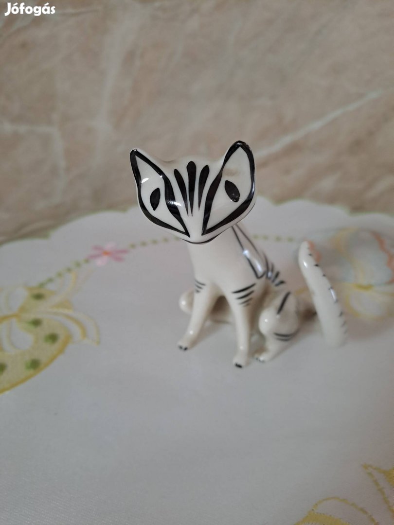 Hollóházi porcelán Árt Deco cica