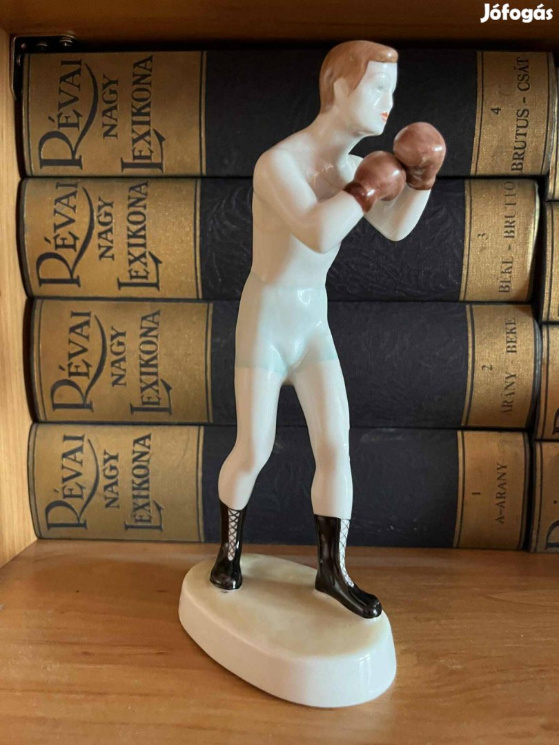 Hollóházi-porcelán boxoló fiú