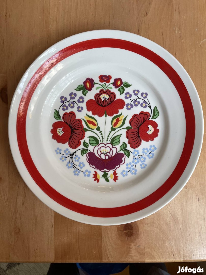 Hollóházi porcelán dísz tányér