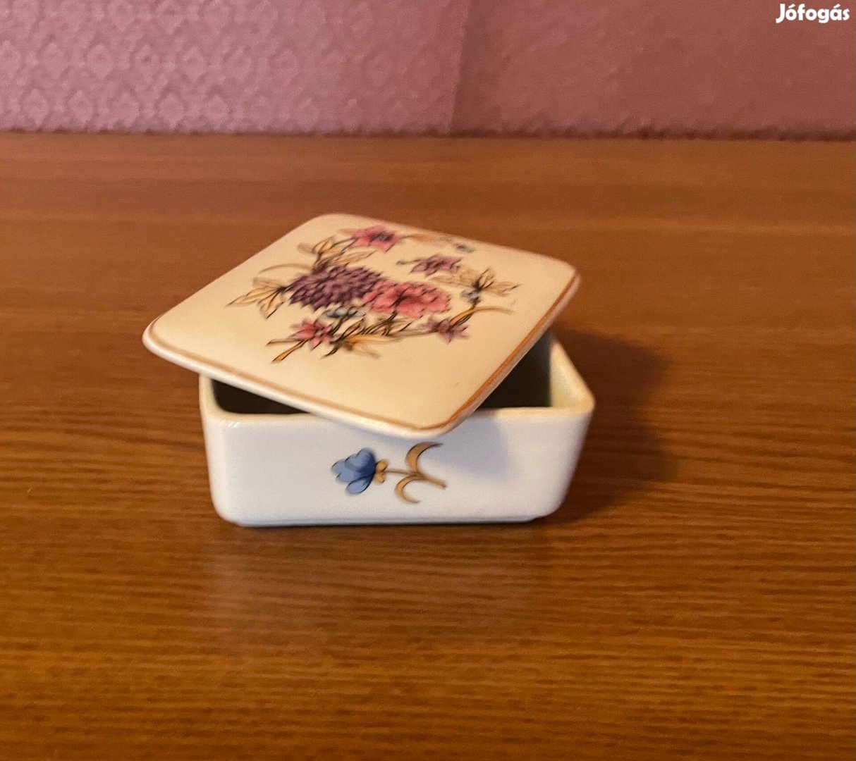 Hollóházi porcelán ékszertartó
