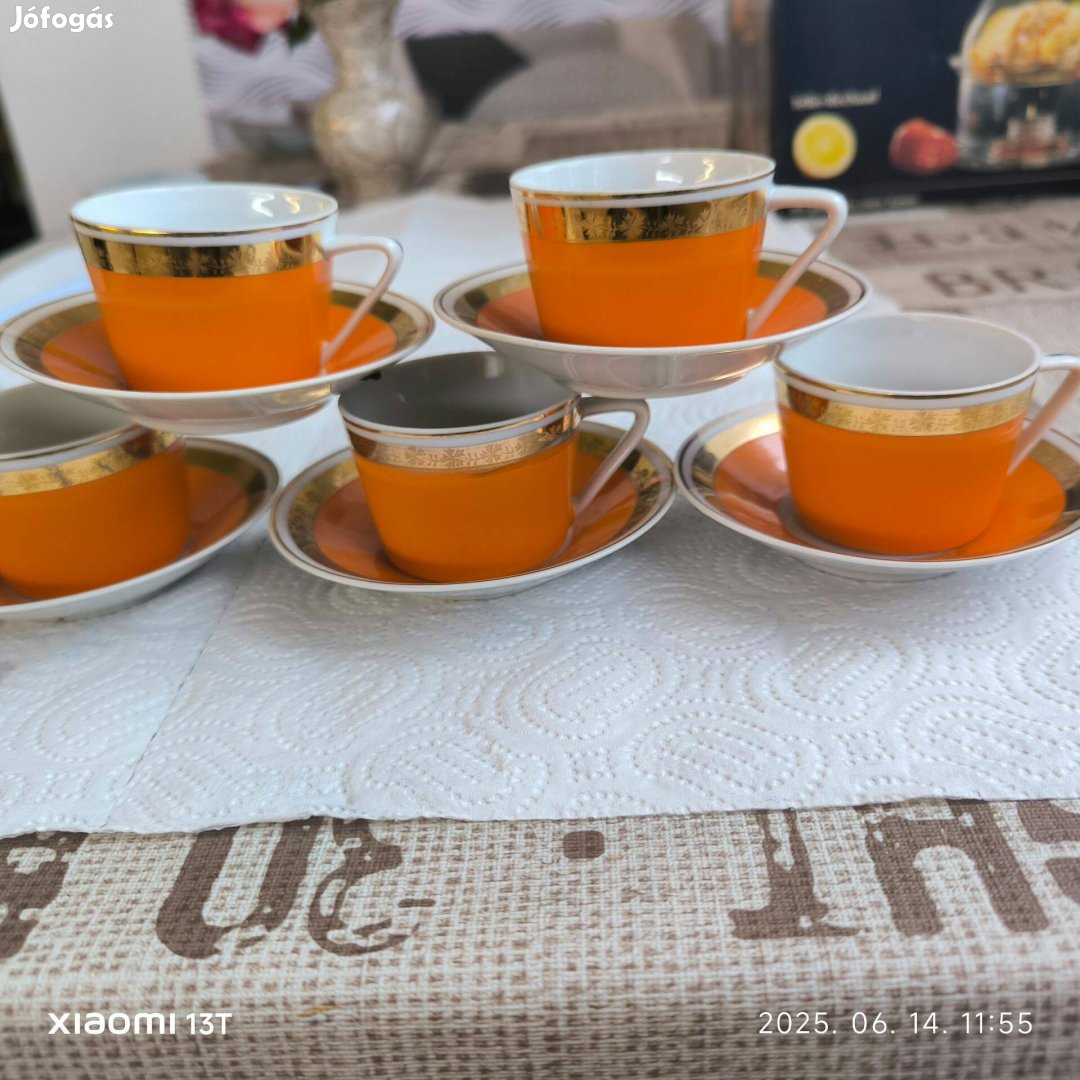 Hollóházi porcelán kávéskészlet eladóhollóházi , aranyozott 5 pohár+ 6