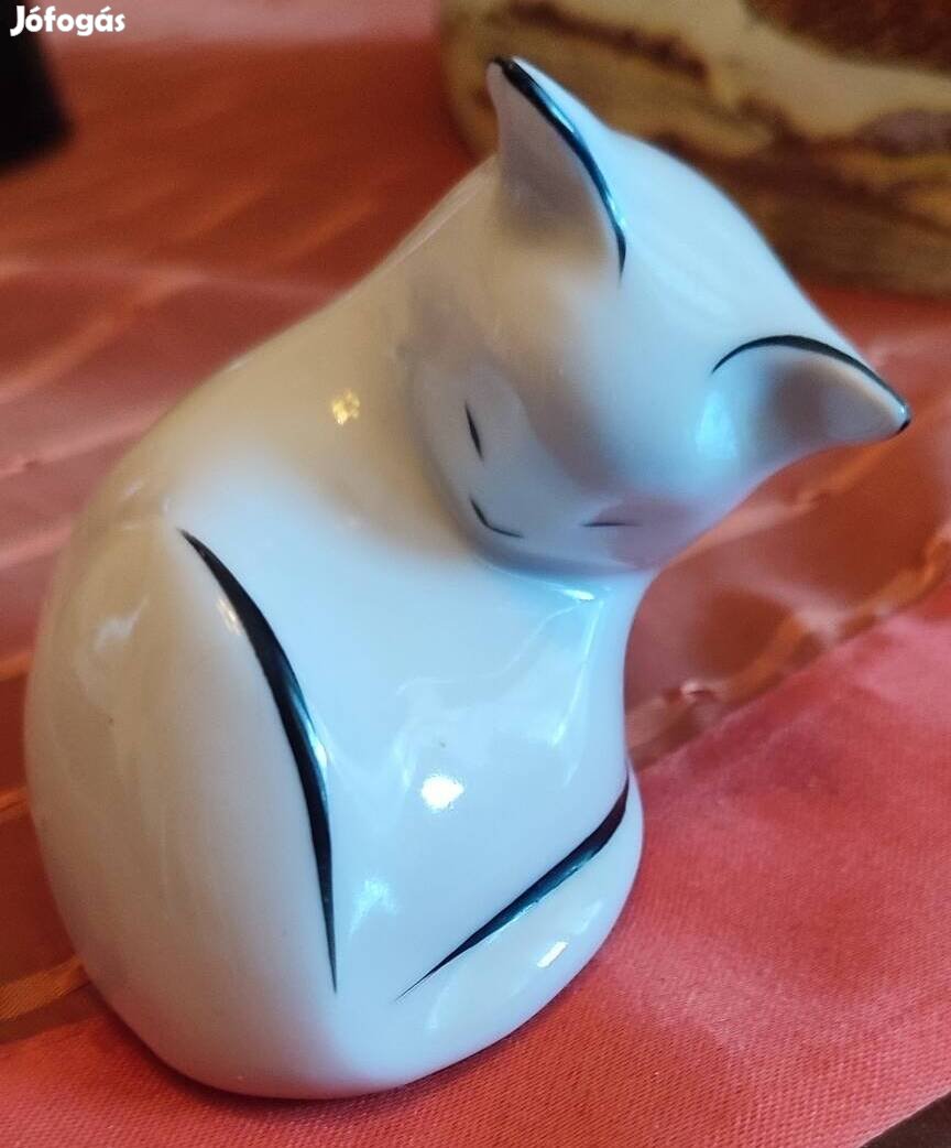 Hollóházi porcelán macska