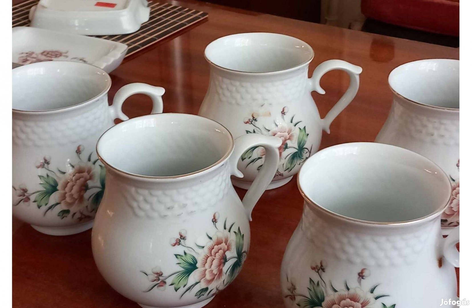 Hollóházi porcelán pocakos bögrekészlet