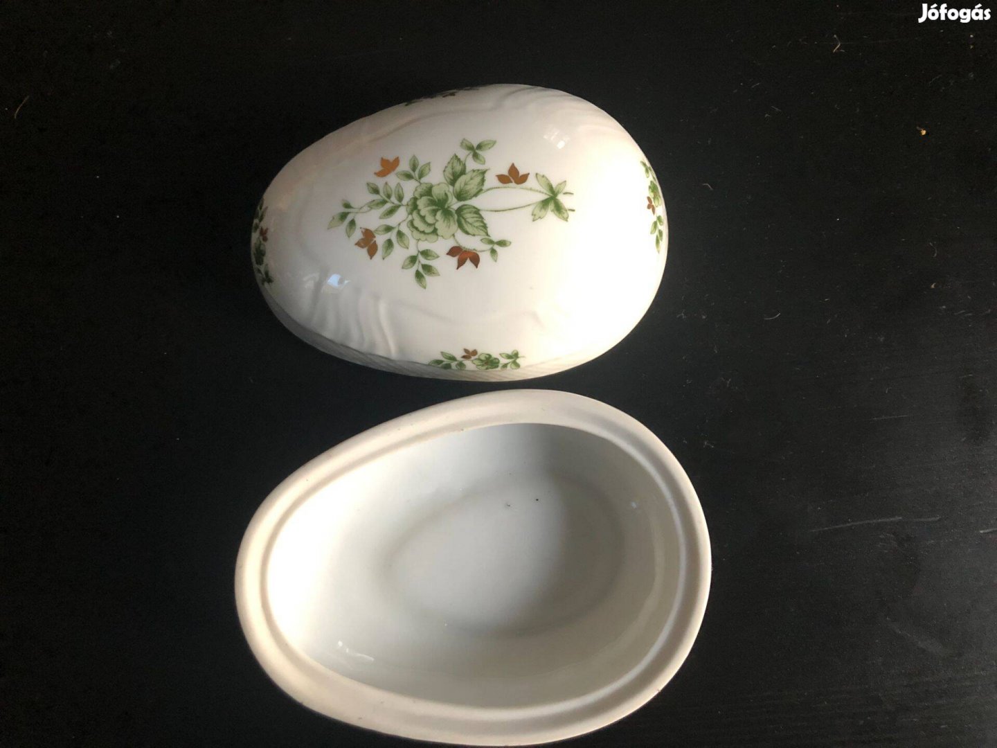 Hollóházi porcelán tojás