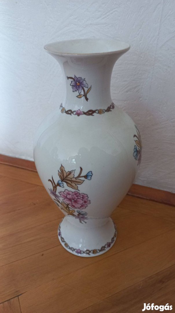 Hollóházi porcelán váza 30 cm magas eladó!