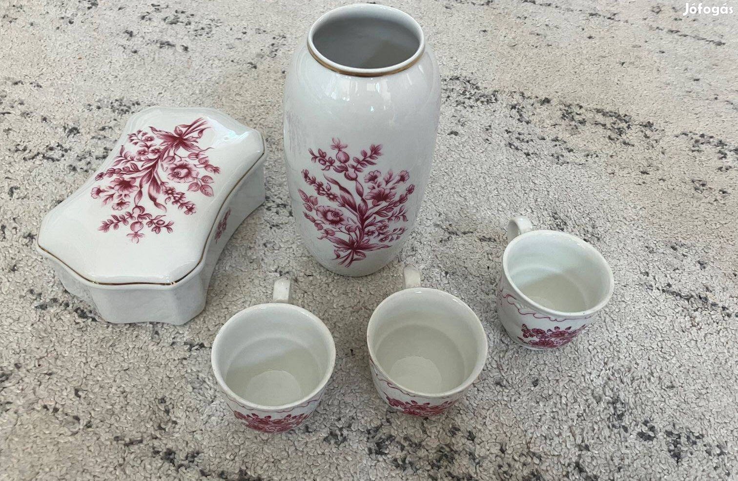 Hollóházi porcelán váza, csészék és tároló