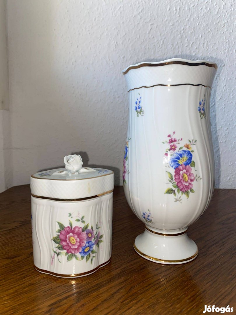 Hollóházi porcelán váza és cukortartó