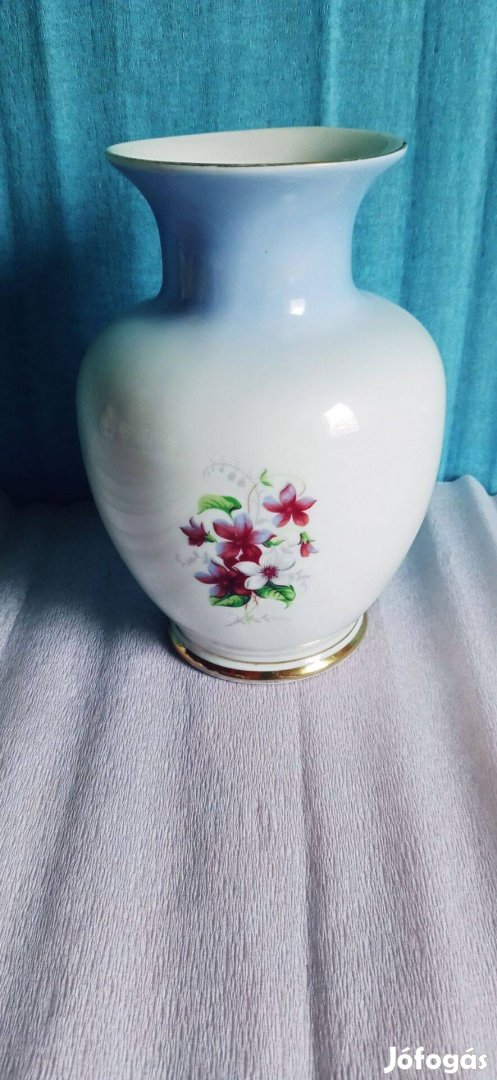 Hollóházi porcelán váza jelzett