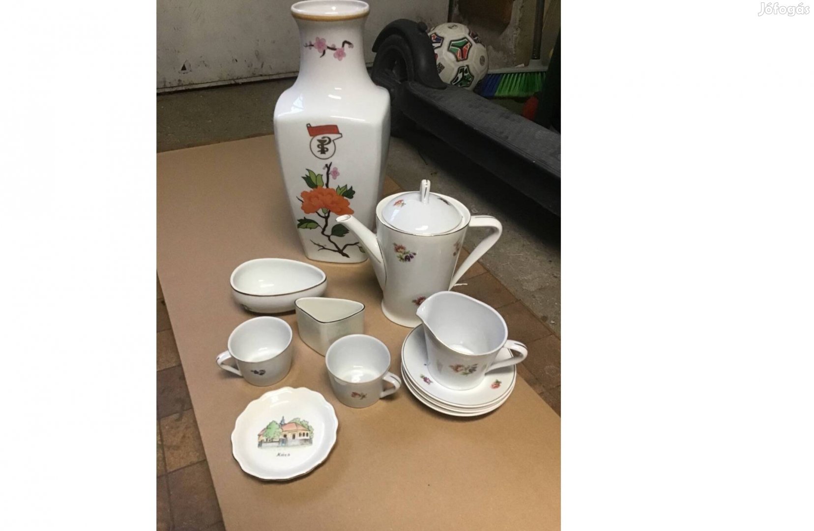 Hollóházi porcelánok és egyébb porcelánok