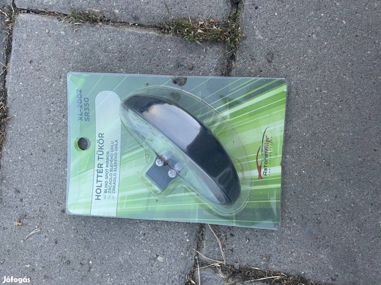 Holttér tükör
