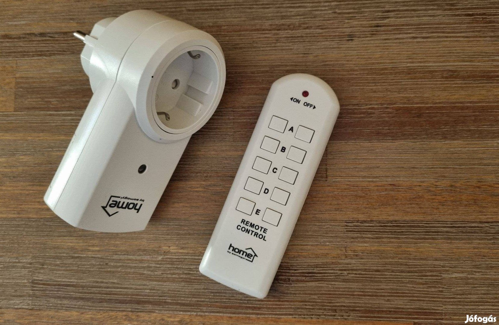 Home remote control, távirányítható hálózati aljzat
