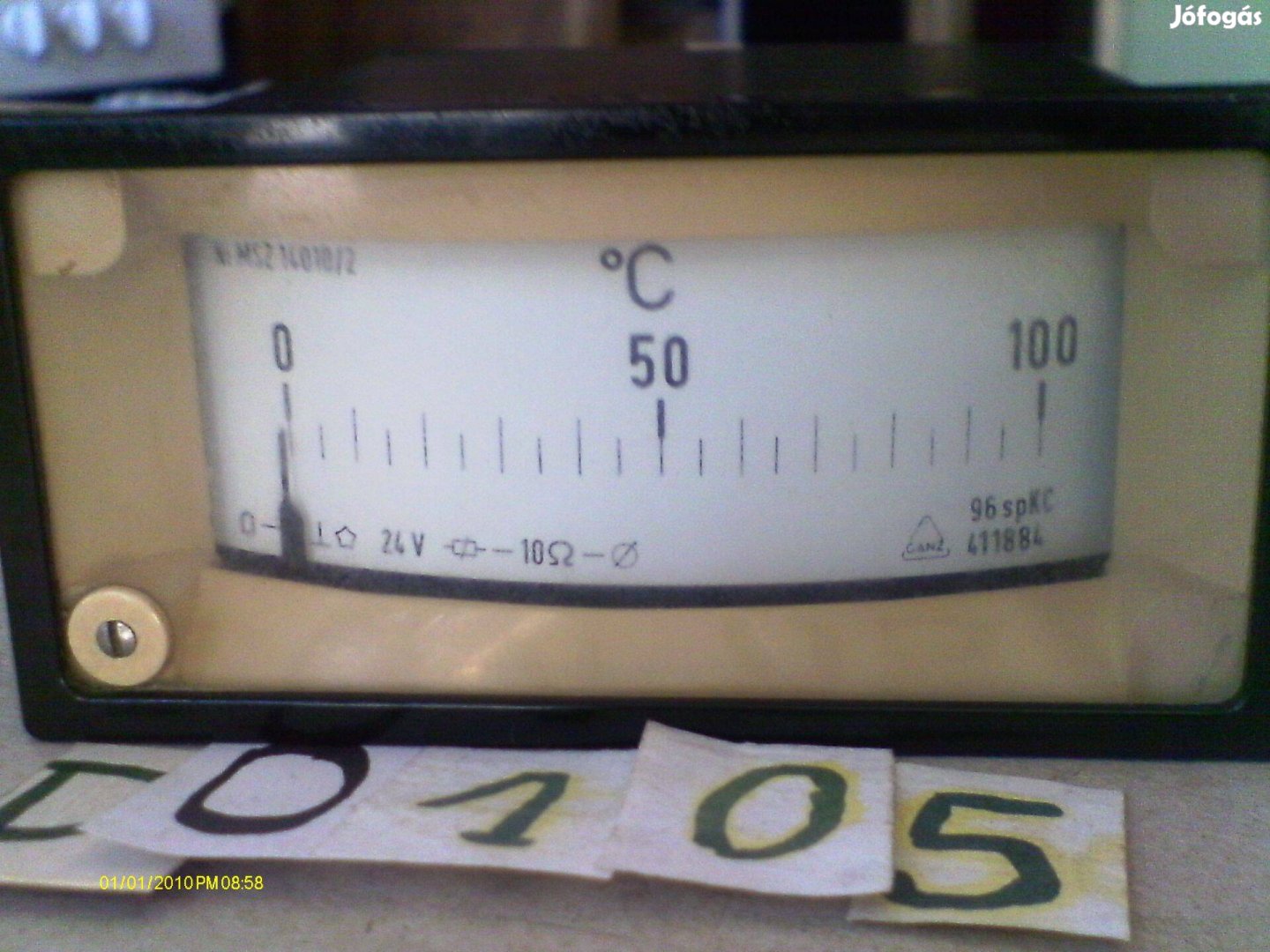 Hőmérsékletmérő táblaműszer eladó. (D-0105)