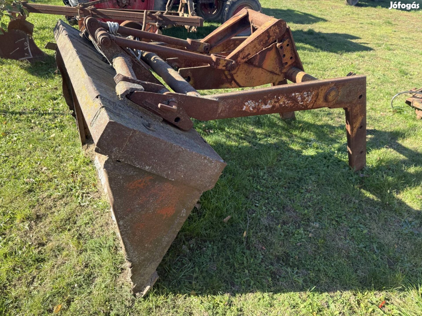 Homlokrakodó KHR 1500