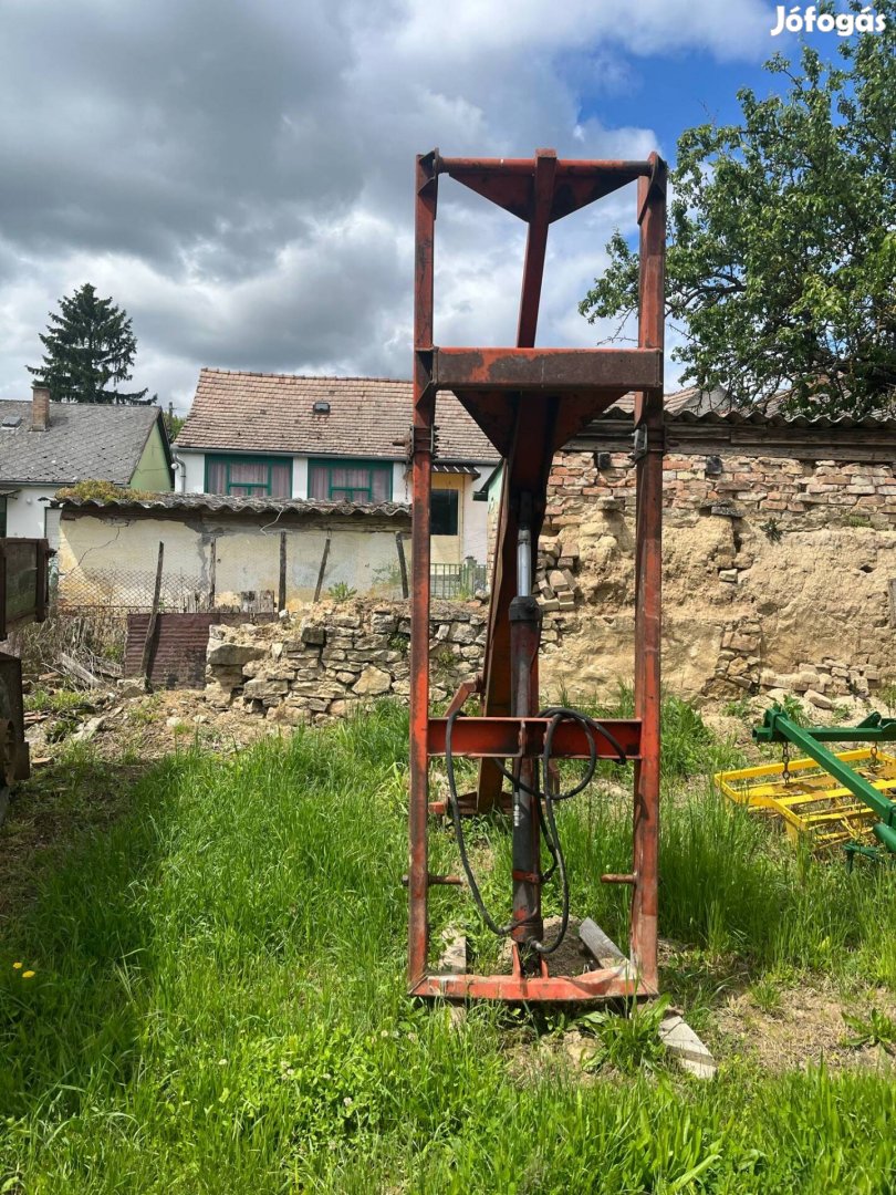 Homlokrakodó eladó